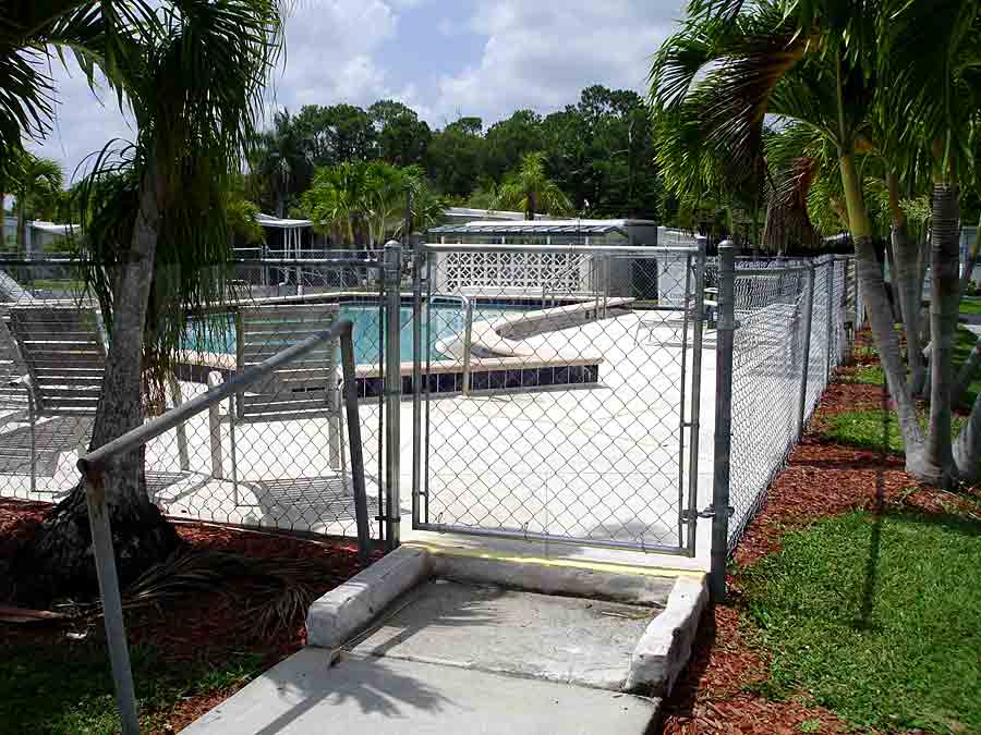 ENCHANTING ACRES MOBILE HOME Pool Gate